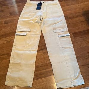 Lioness cream color cargo pants. Size small